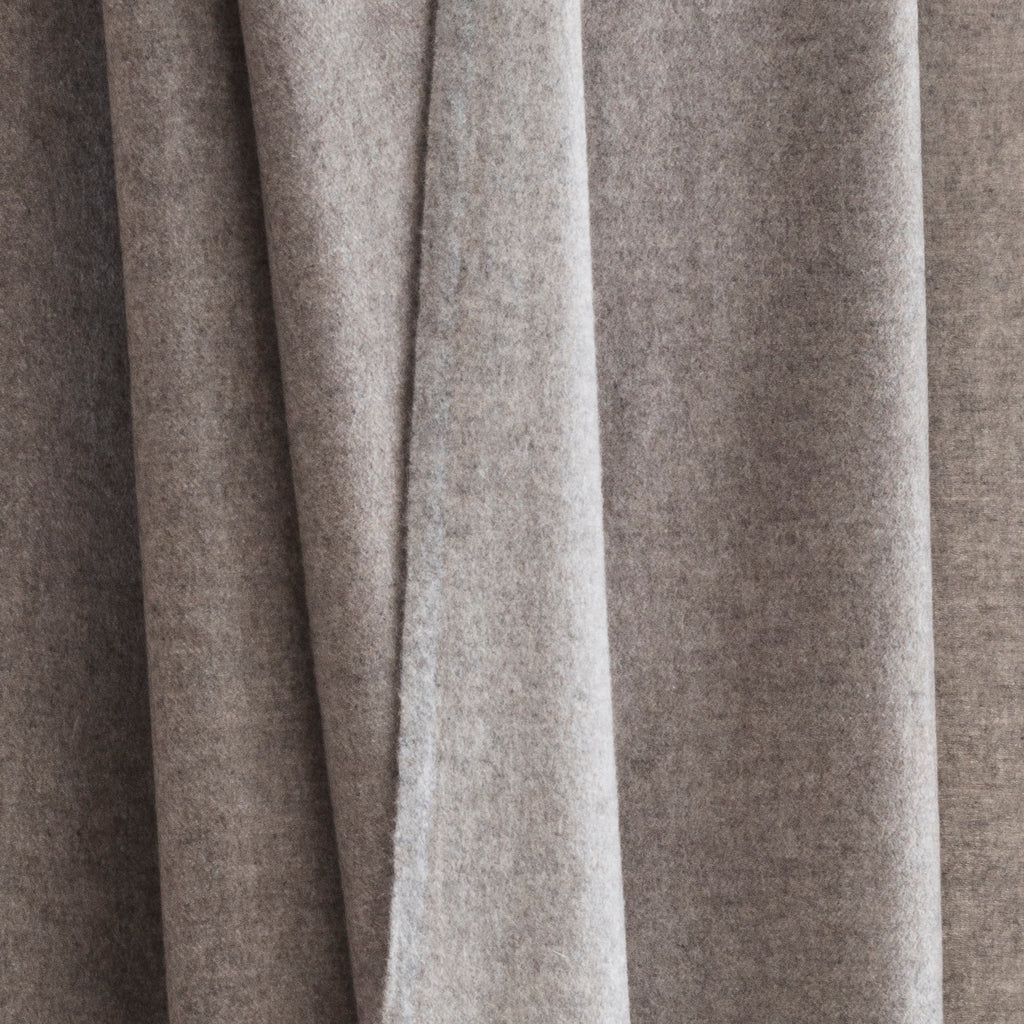 BIARRITZ CASHMERE THROWS